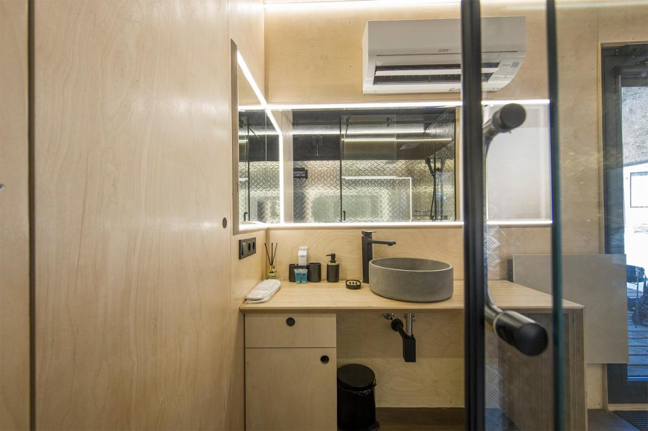 קאחתי Roombox Likani מראה חיצוני תמונה