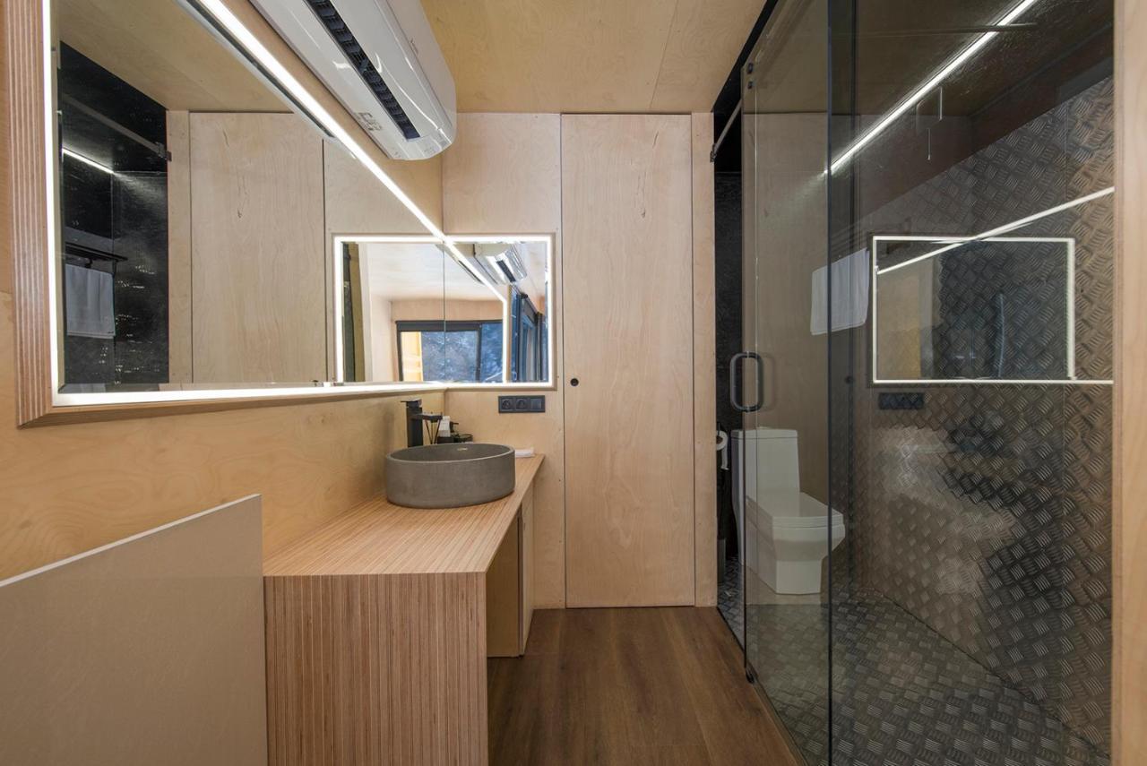 קאחתי Roombox Likani מראה חיצוני תמונה