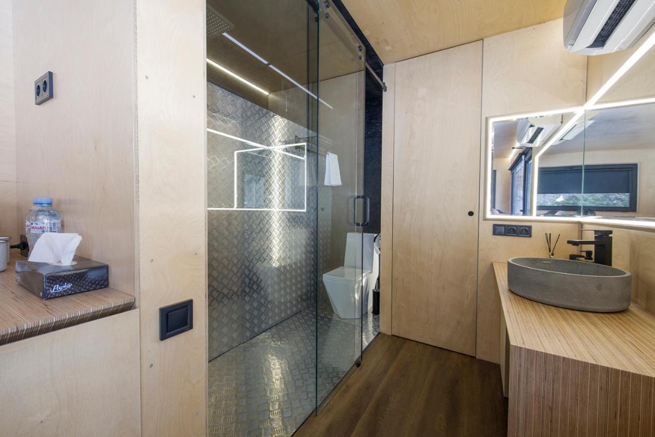 קאחתי Roombox Likani מראה חיצוני תמונה